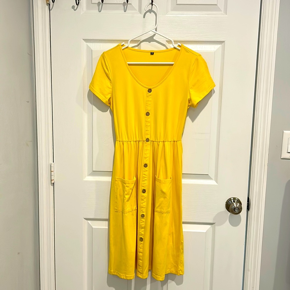 Yellow dress